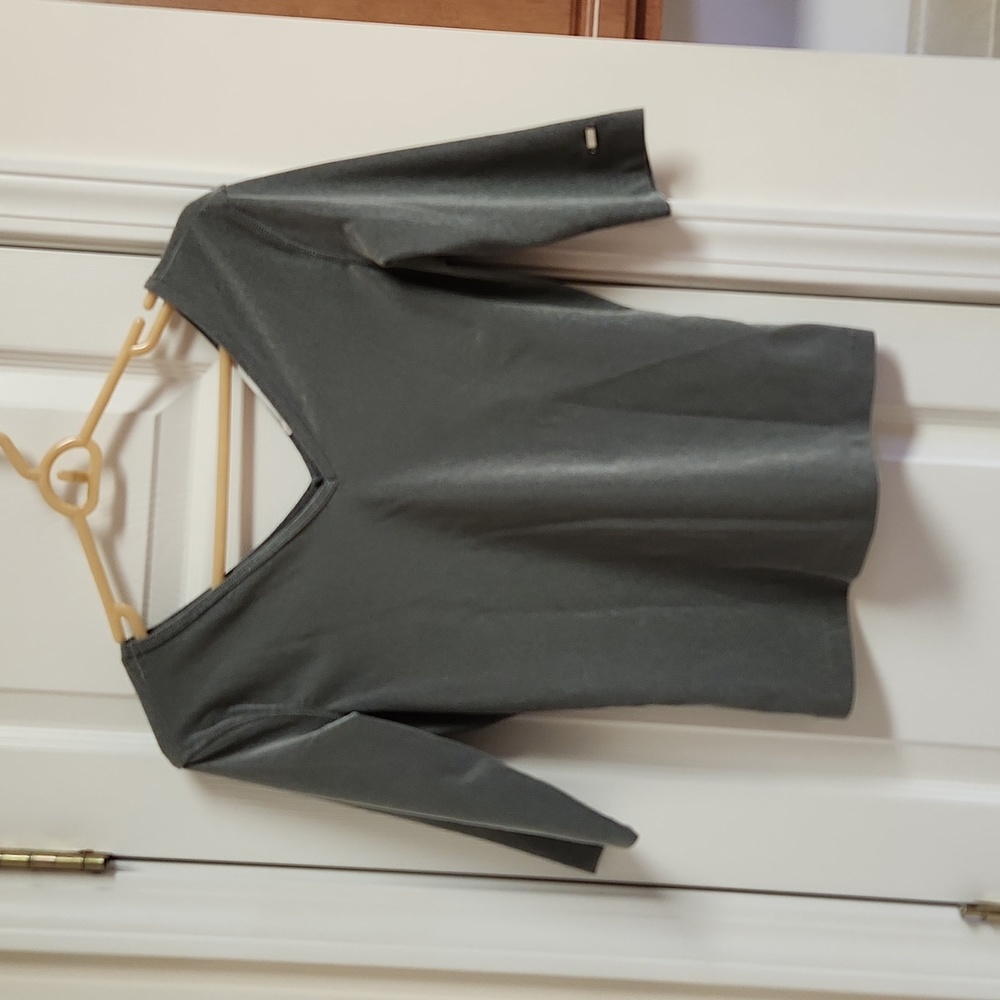 Tommy Hilfiger med grey top